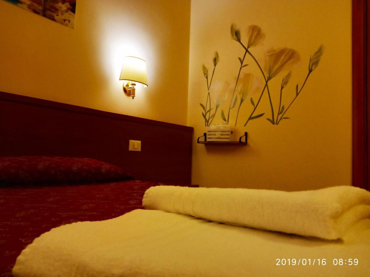 Hotel A Casa di Mei Roma Esterno foto